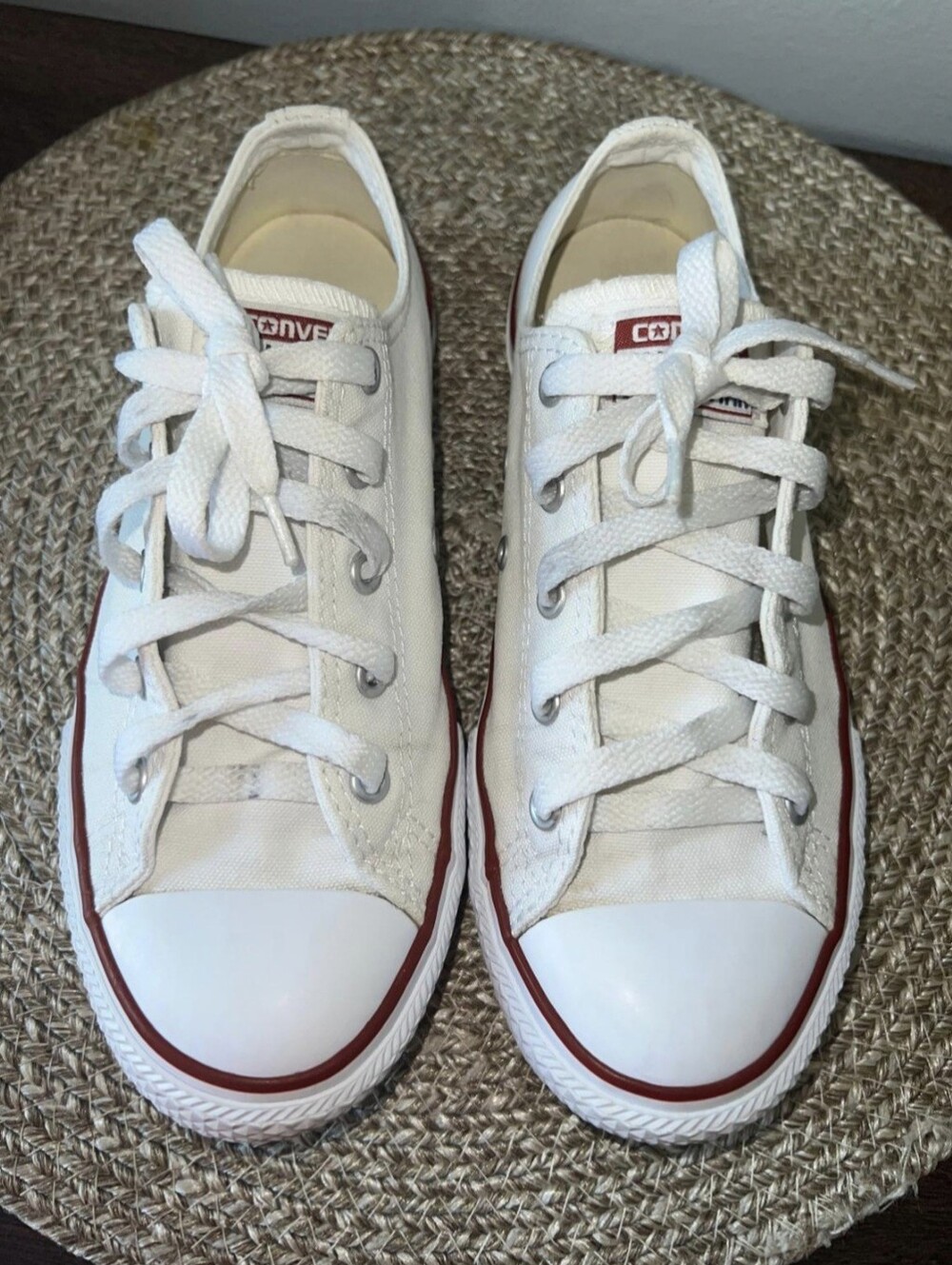 Converse All Star Low White Unisex Sneakers Size 3 US / 2.5 UK. Youth Category